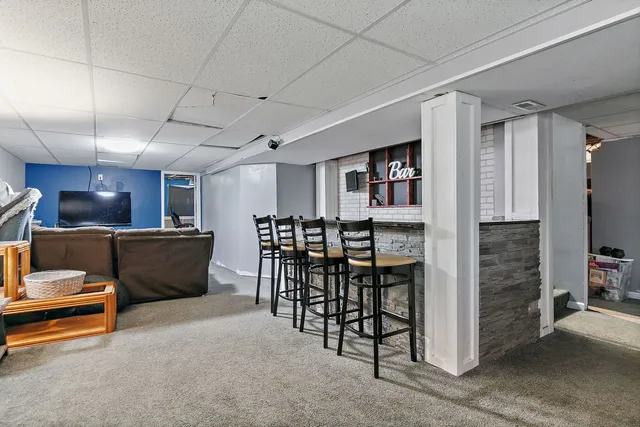 $350,000 | 39 West Bluebell Avenue, Cortland, IL 60112