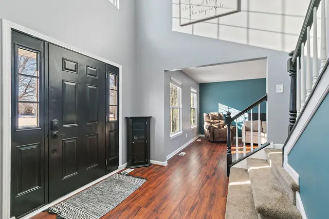 $350,000 | 39 West Bluebell Avenue, Cortland, IL 60112