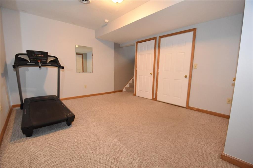 72 Springmeadow Court Pittsburgh, PA 15236 - Photo 20 of 24 Gallery Image 20