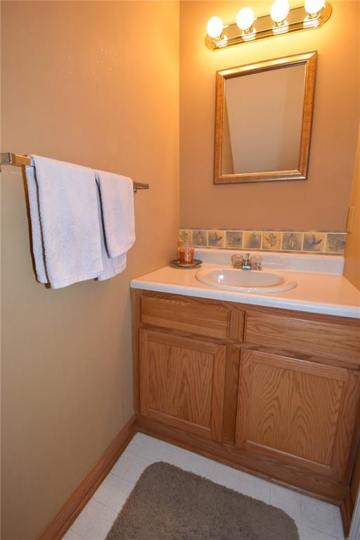 72 Springmeadow Court Pittsburgh, PA 15236 - Photo 10 of 24 Gallery Image 10