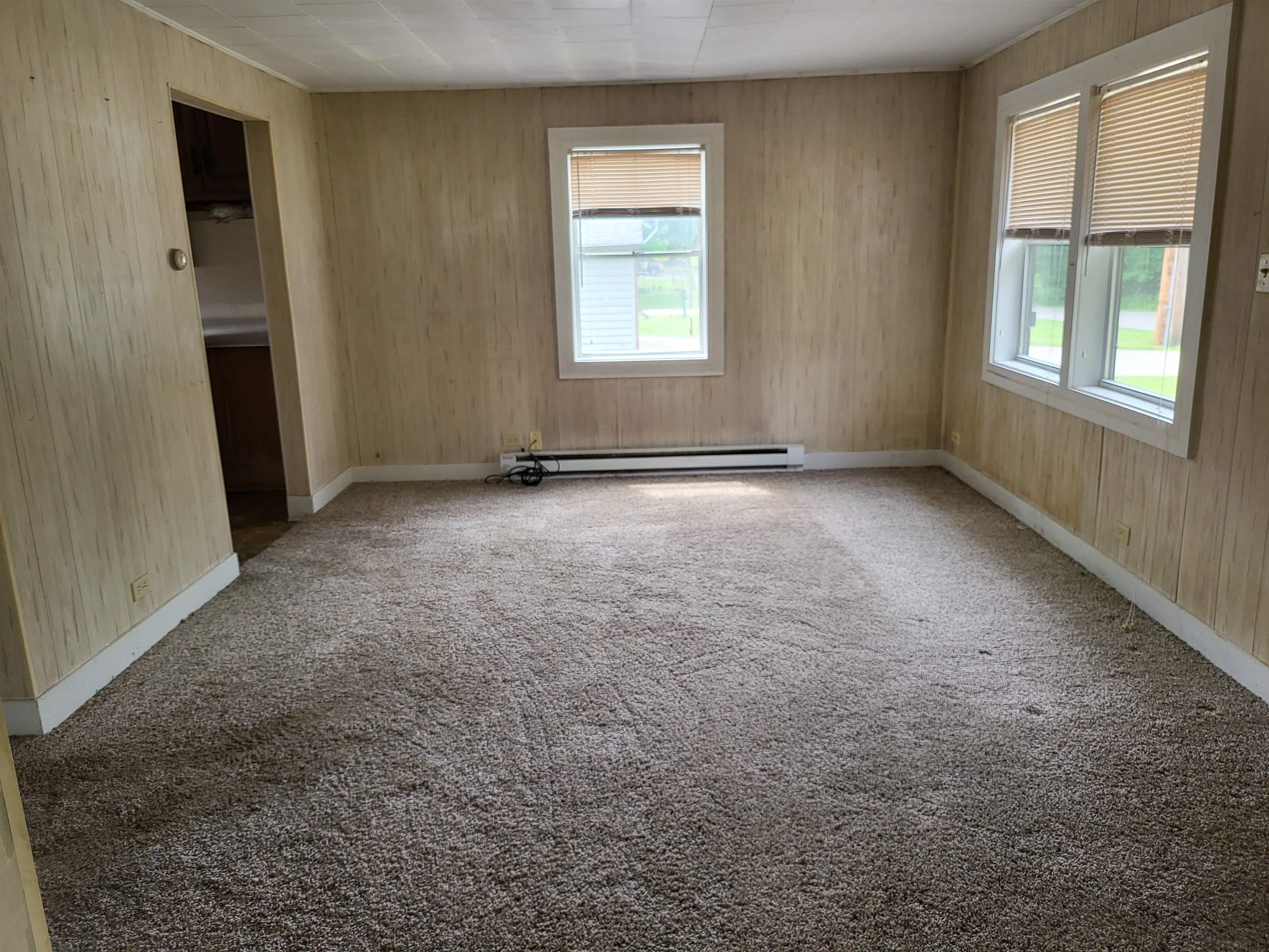 7082 East Harrold Road Churubusco, IN 46723 - Photo 6 of 22 Gallery Image 6