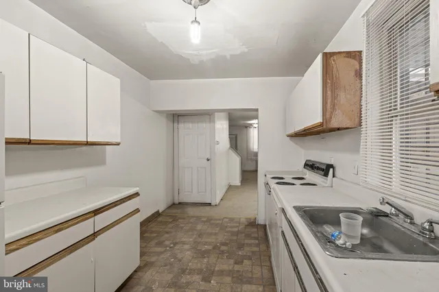 $100,000 | 2950 B Street, Philadelphia, PA 19134