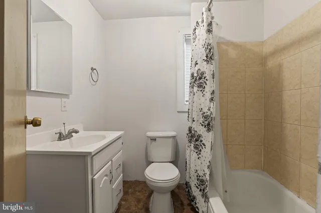 $100,000 | 2950 B Street, Philadelphia, PA 19134