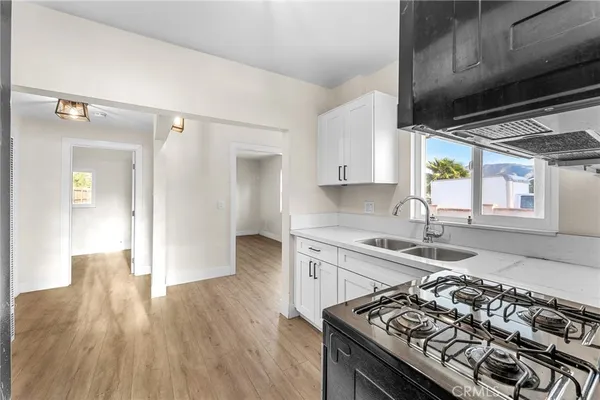 $2,300 | 906 North Allen Street, Banning, CA 92220