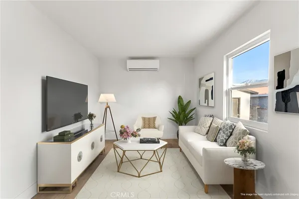 $2,300 | 906 North Allen Street, Banning, CA 92220