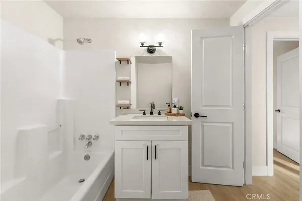 $2,300 | 906 North Allen Street, Banning, CA 92220