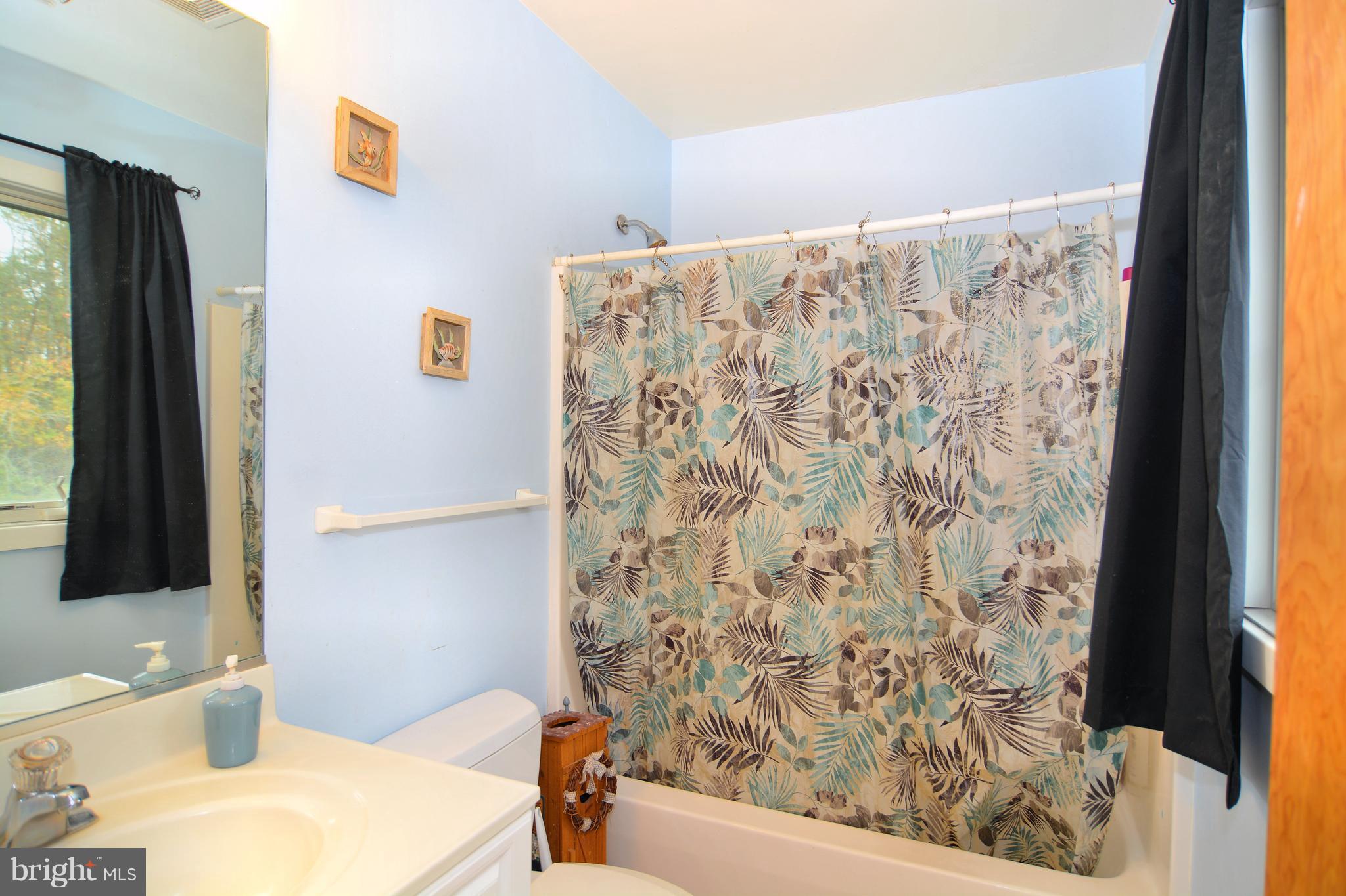24785 Riverview Way Ridgely, MD 21660 - Photo 14 of 25 Bath (Master)