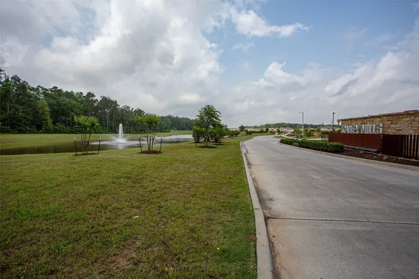 $225,000 | 14212 Shasta Ridge Drive, Conroe, TX 77303