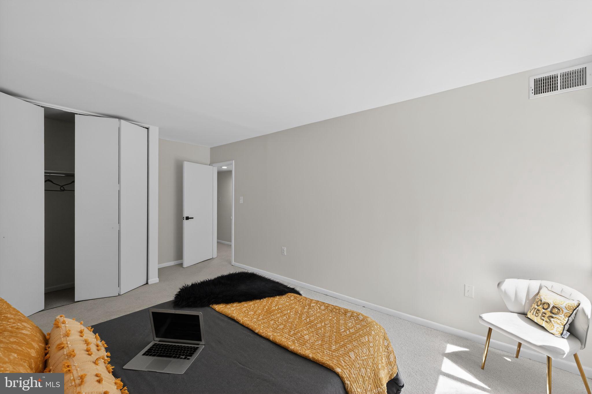 1533 Northgate Square, Unit 11B Reston, VA 20190 - Photo 10 of 16 Gallery Image 10