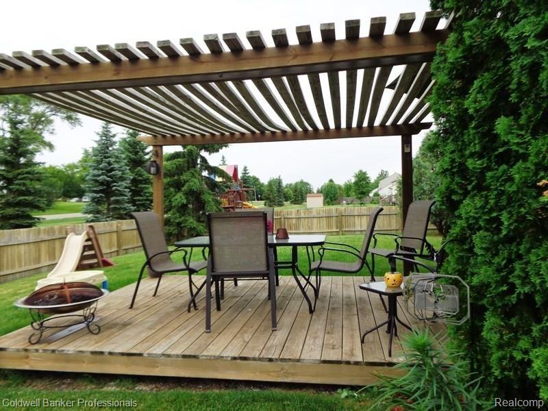 Back Yard 2.jpg