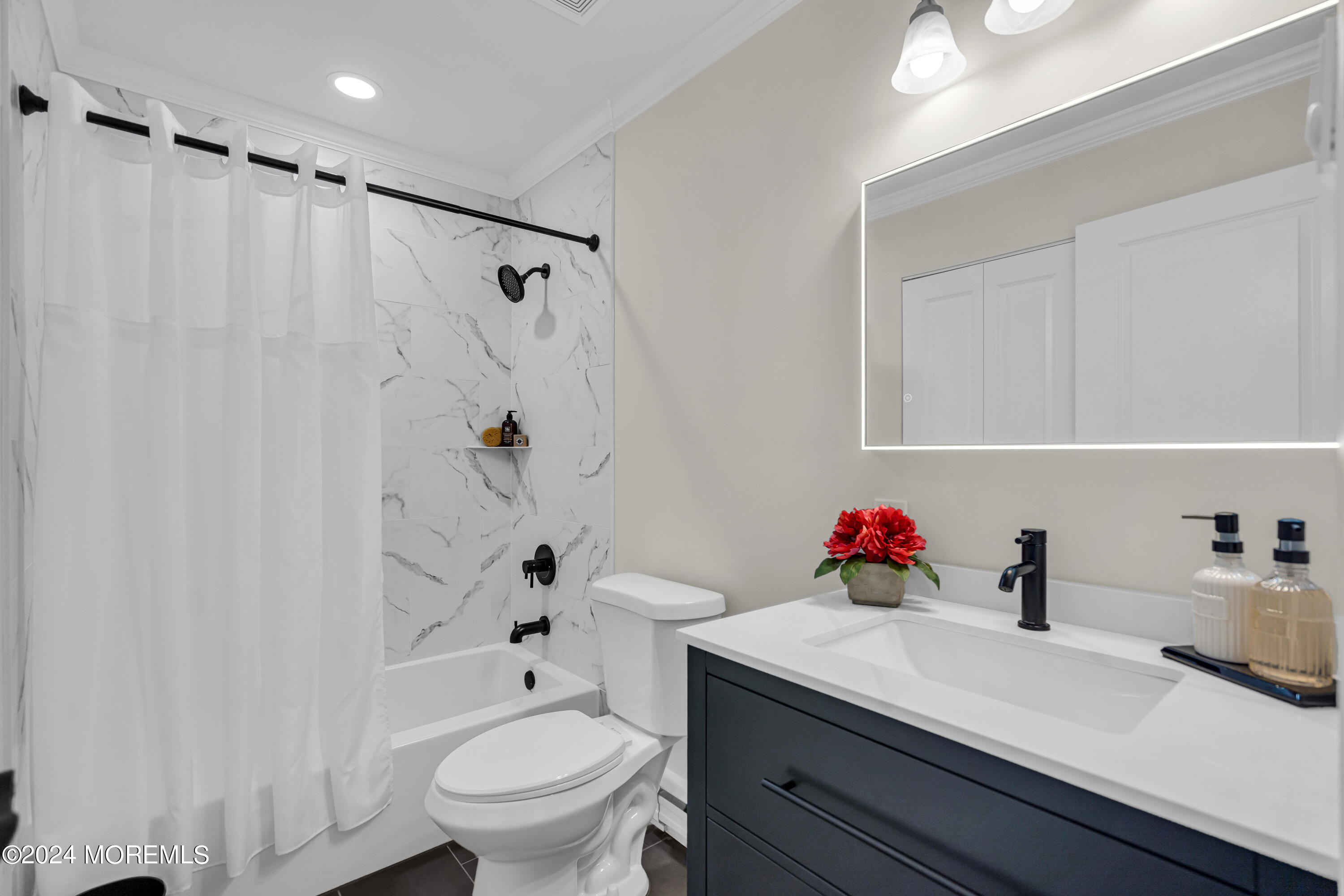 1 Hummingbird Lane Whiting, NJ 08759 - Photo 24 of 32 023_2024-07-23_15.21.32_978