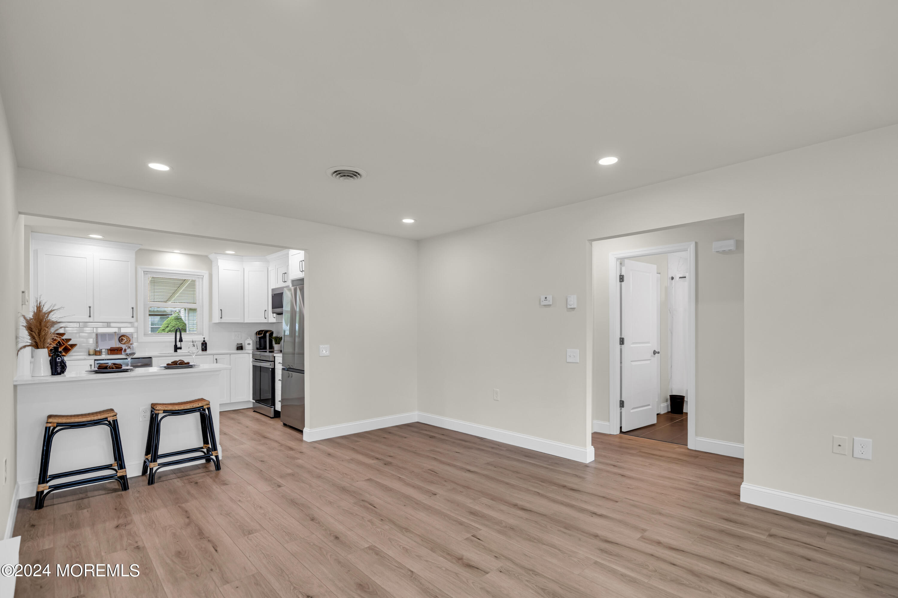 1 Hummingbird Lane Whiting, NJ 08759 - Photo 9 of 32 009_2024-07-23_15.37.17-1_308