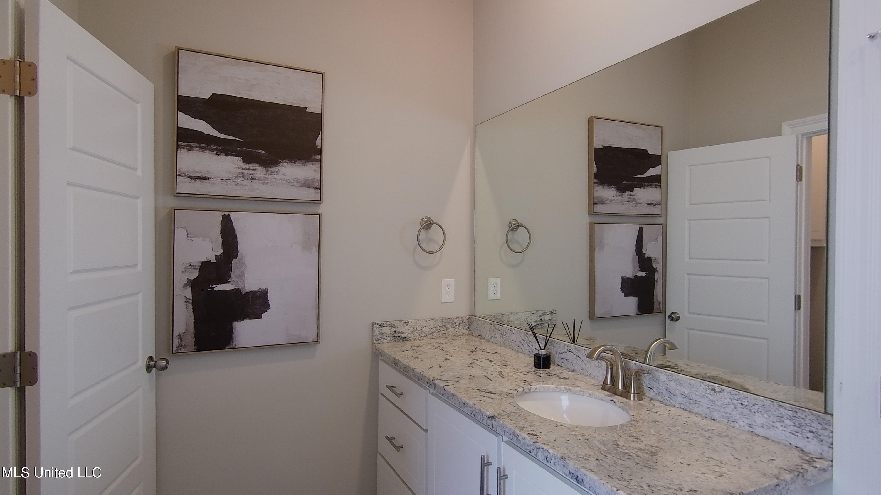 705 Heartwood Lane Brandon, MS 39042 - Photo 15 of 20 Master Bedroom 2 Heartwood