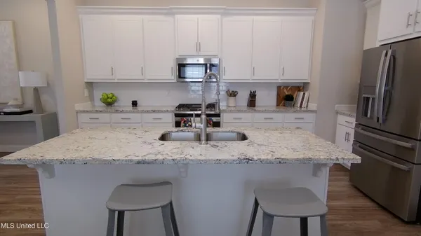 $315,000 | 705 Heartwood Lane, Brandon, MS 39042