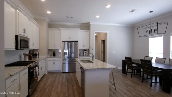 $315,000 | 705 Heartwood Lane, Brandon, MS 39042