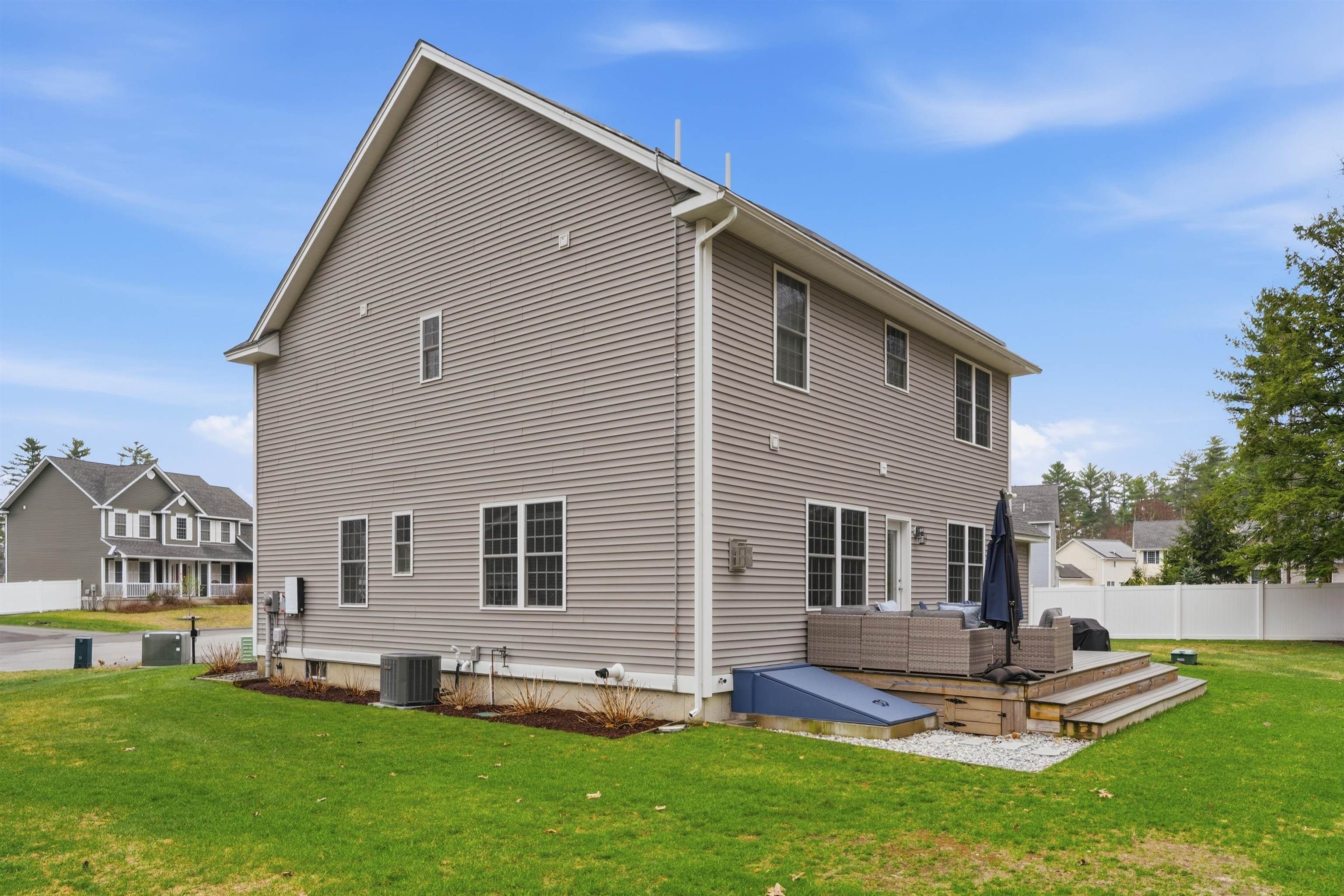 6 Baldwin Court Merrimack, NH 03054 - Photo 35 of 48