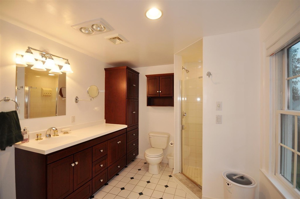 33 Edgehill Road Arlington, MA 02474 - Photo 18 of 30