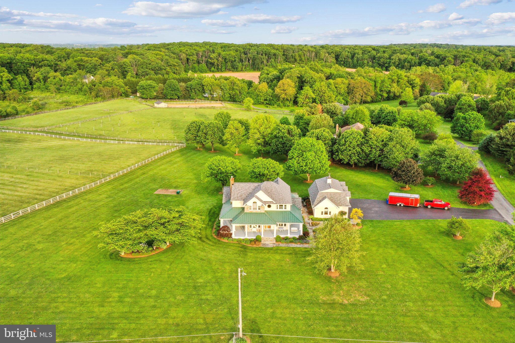 20437 Peach Tree Road Dickerson, MD 20842 - Photo 39 of 53 a view of an outdoor space and a yard