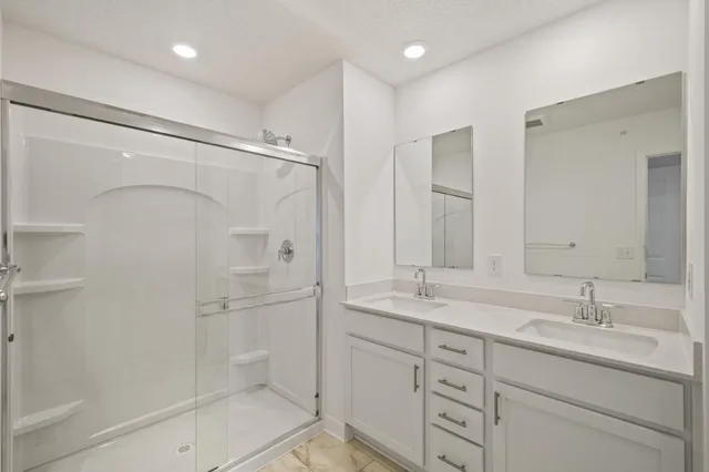 $446,310 | 221 HUNTINGTON Drive, Waconia, MN 55387