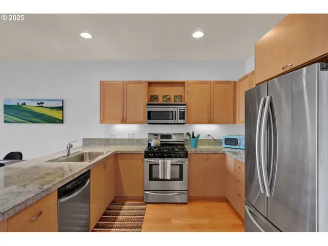 $499,000 | 1375 Olive Street, Unit 304, Eugene, OR 97401