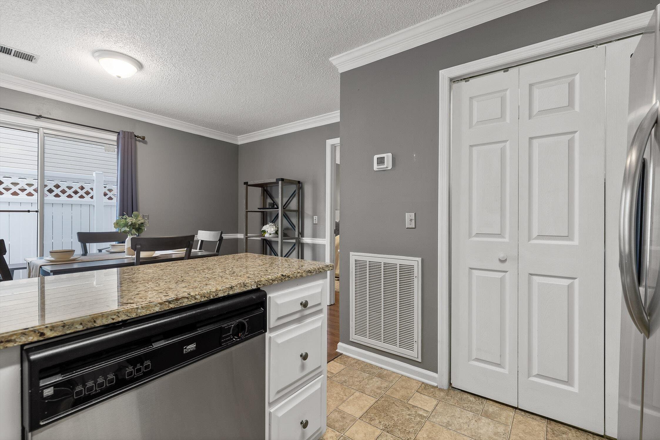 631 Westview Road Chattanooga, TN 37415 - Photo 20 of 41 24-W View-24