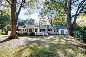 $2,100 | 425 Rehobeth Road, Waxhaw, NC 28173