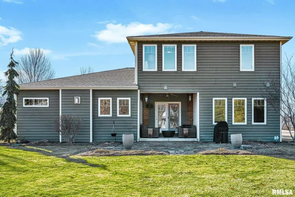 $505,000 | 258 Turtle Creek Trail, Morton, IL 61550