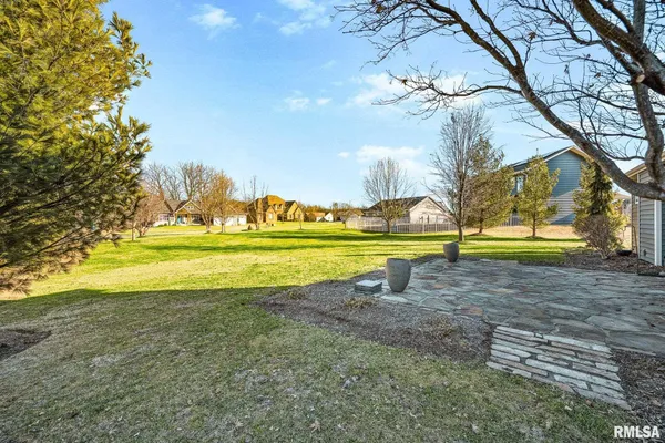 $505,000 | 258 Turtle Creek Trail, Morton, IL 61550