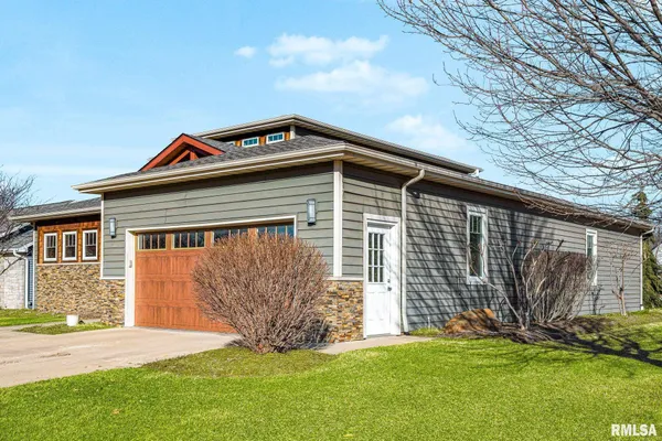 $505,000 | 258 Turtle Creek Trail, Morton, IL 61550