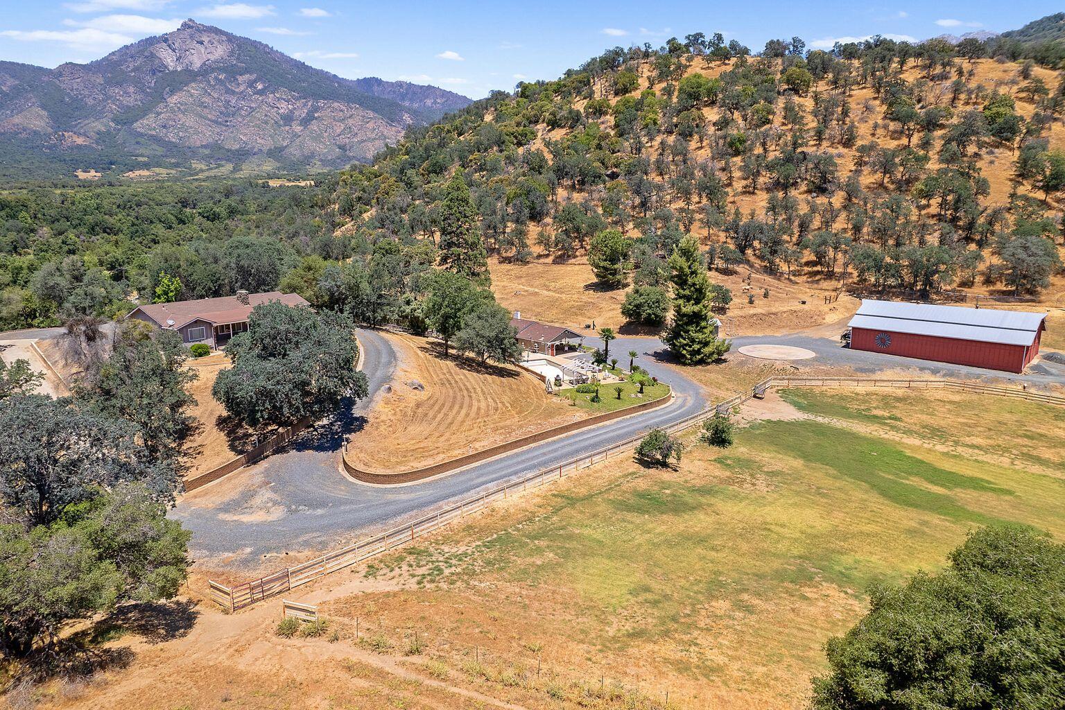44223 Balch Park Road Springville, CA 93265 - Photo 3 of 110 3