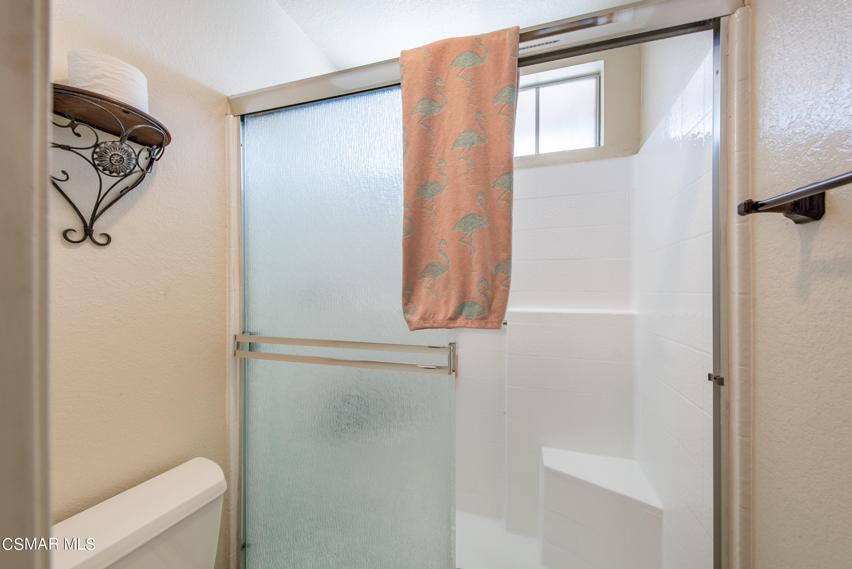 1940 Rory Lane, Unit 3 Simi Valley, CA 93063 - Photo 23 of 33 a bathroom with a shower