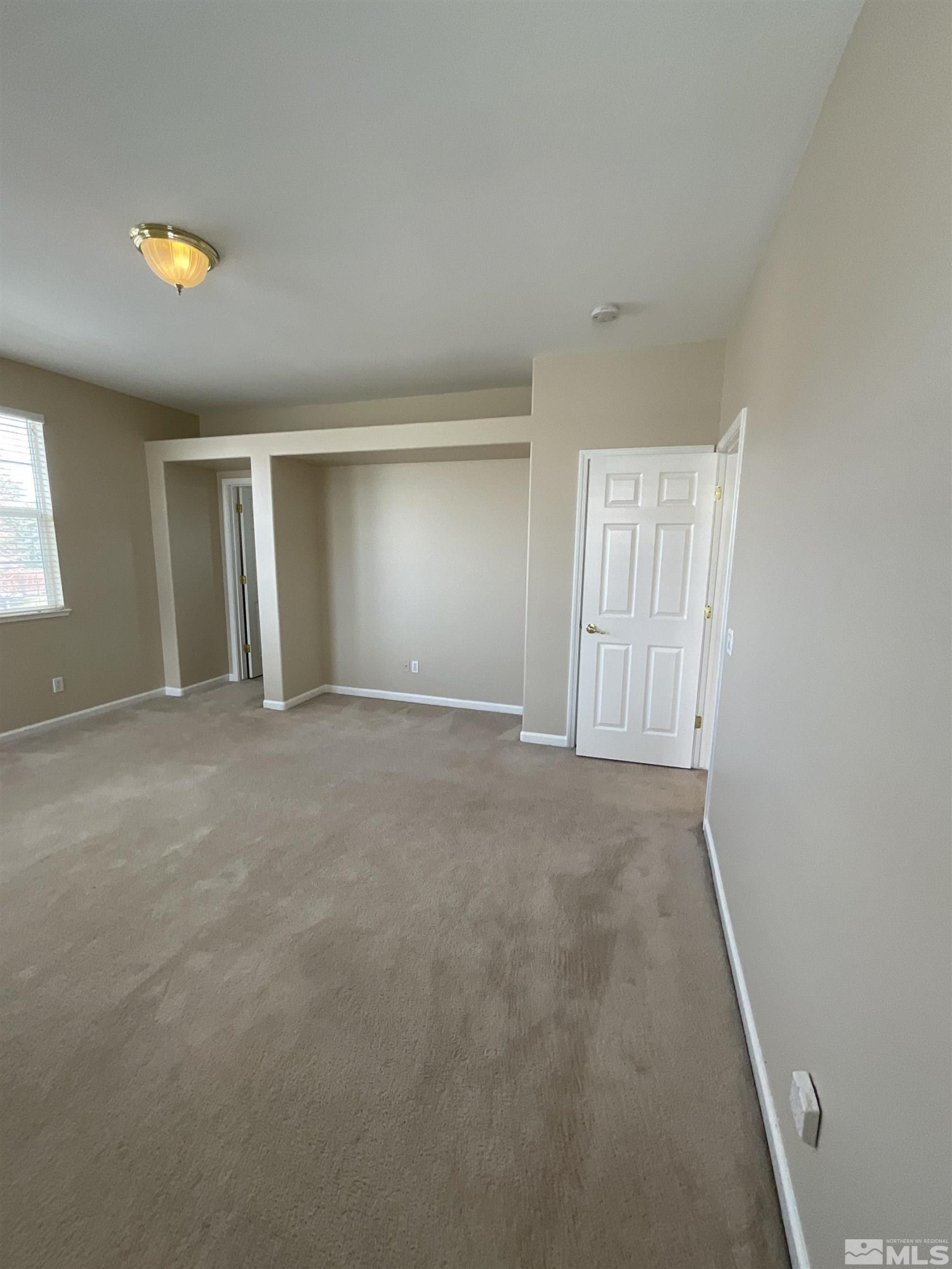 2847 Falcon Ridge Drive Sparks, NV 89436 - Photo 29 of 40 Photo 29
