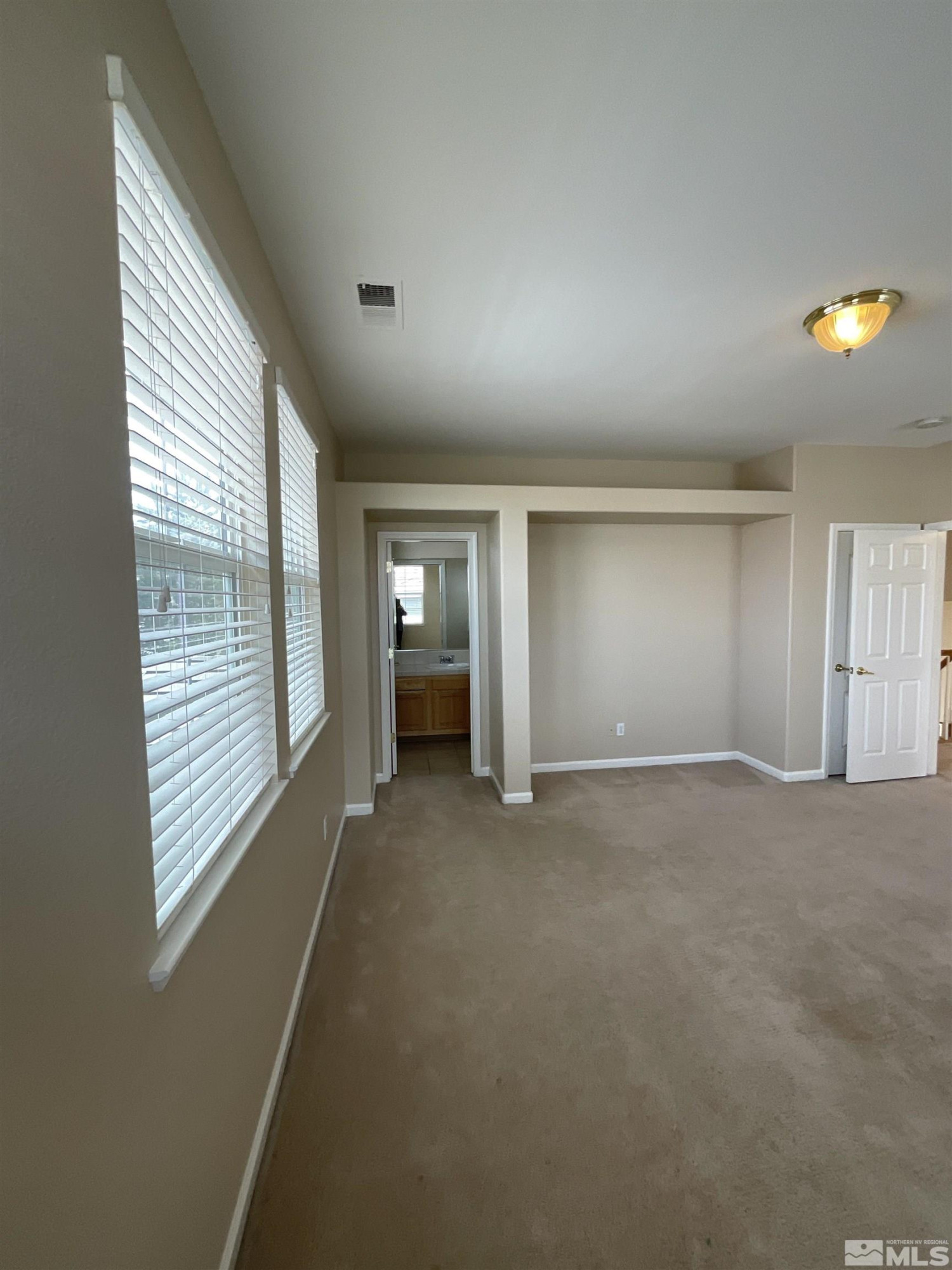 2847 Falcon Ridge Drive Sparks, NV 89436 - Photo 30 of 40 Photo 30