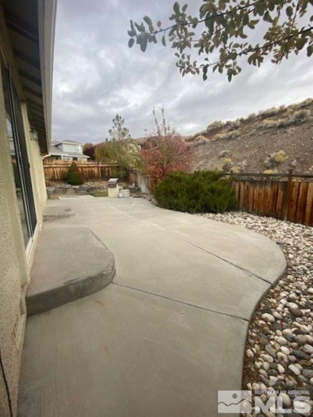 2847 Falcon Ridge Drive Sparks, NV 89436 - Photo 39 of 40 Photo 39