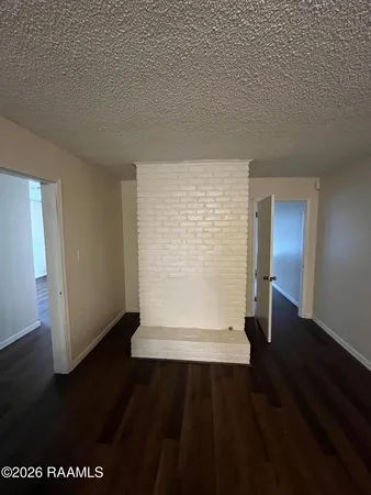 $1,100 | Undisclosed Address, New Iberia, LA 70560