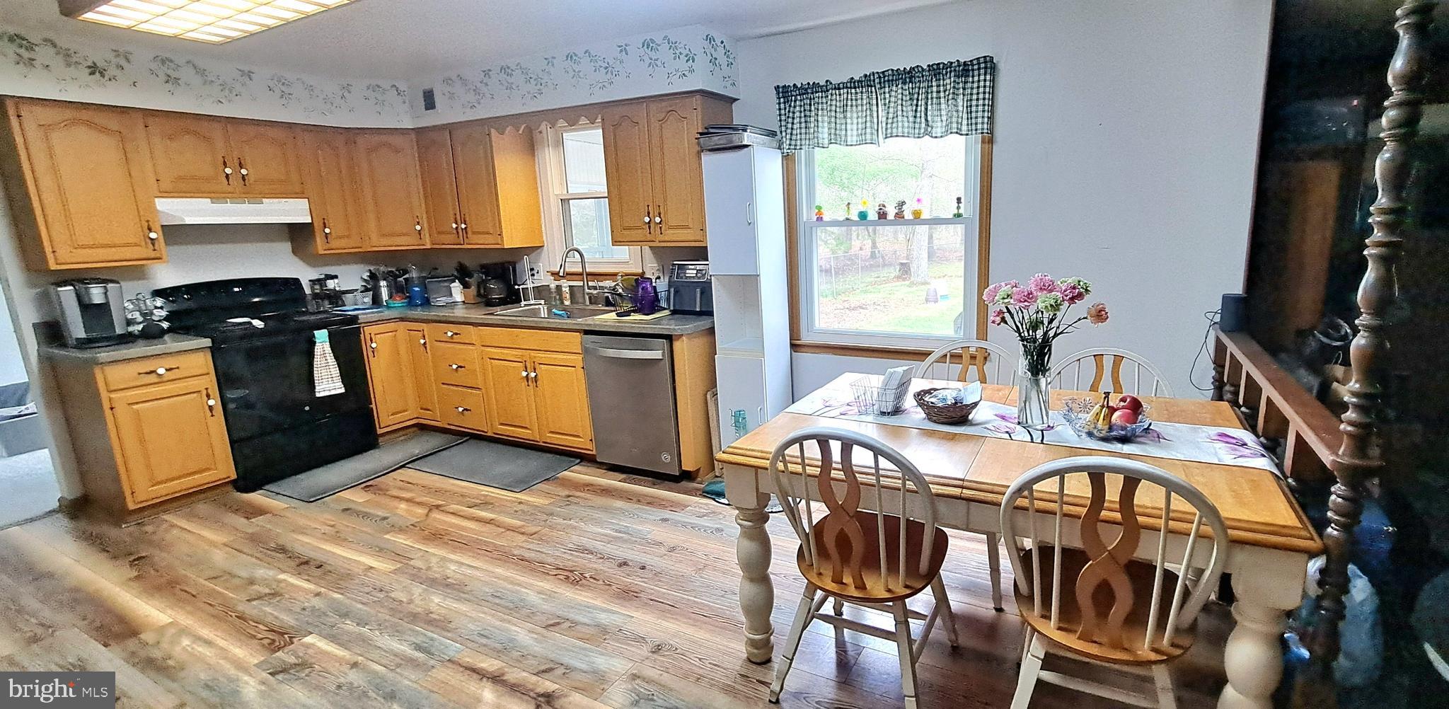 246 Main Avenue Milmay, NJ 08340 - Photo 13 of 47 KITCHEN