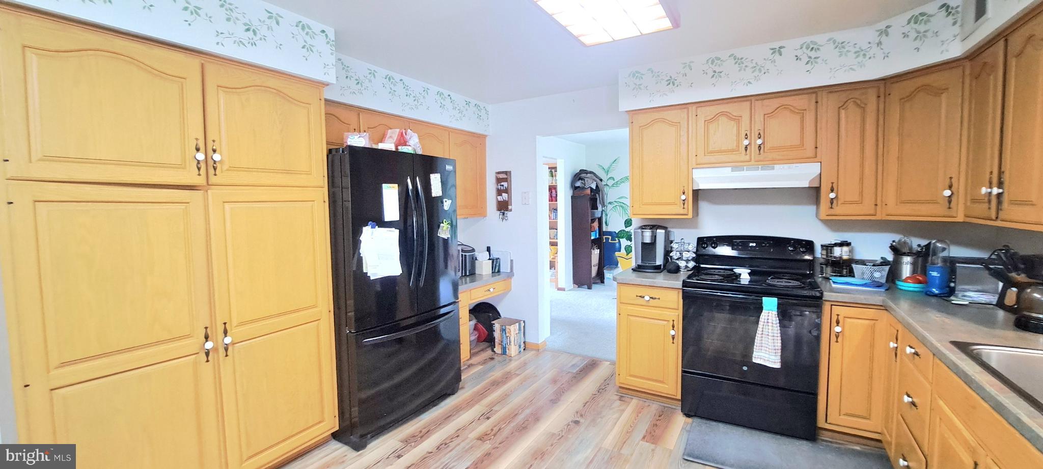 246 Main Avenue Milmay, NJ 08340 - Photo 10 of 47 KITCHEN