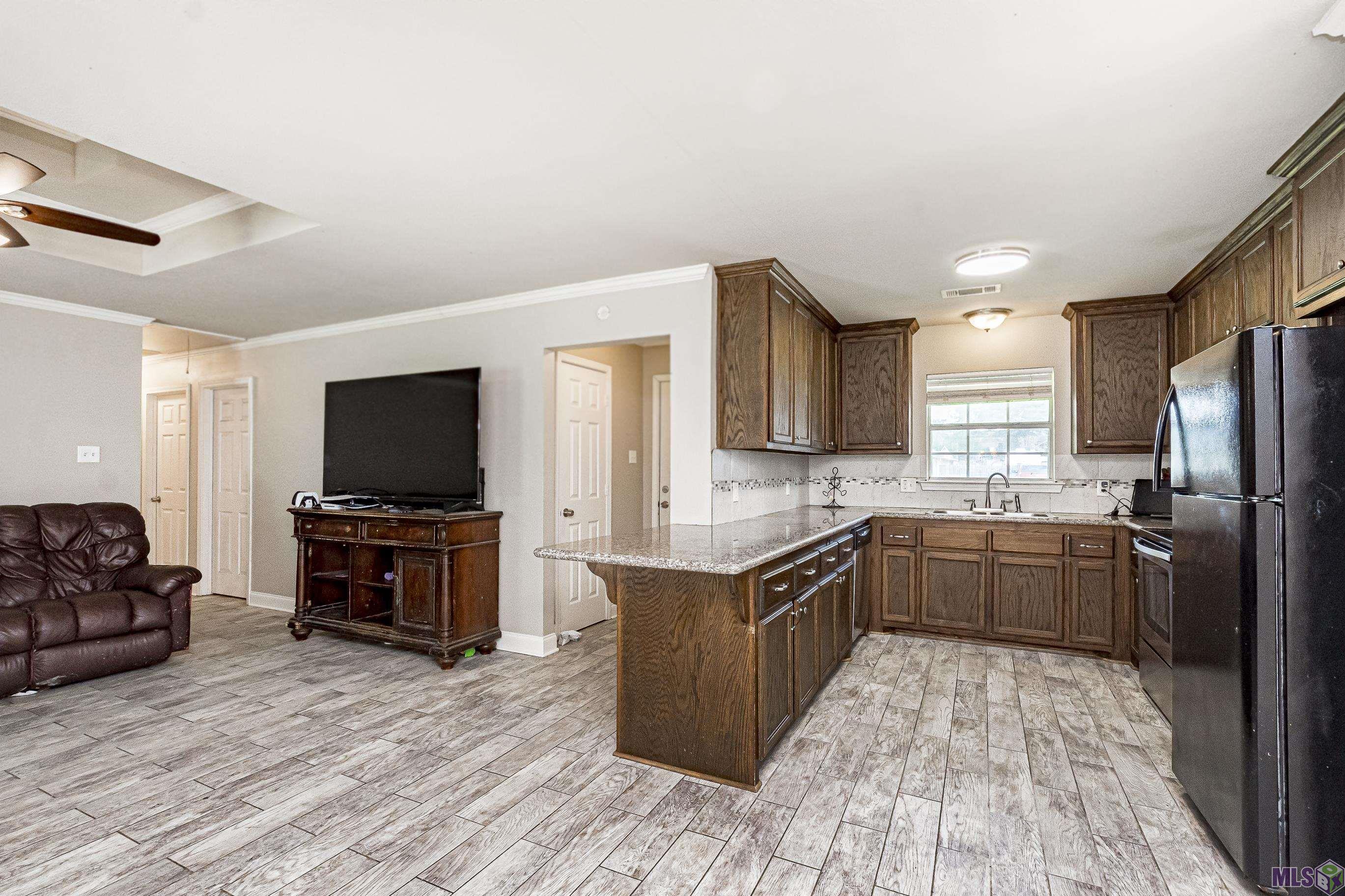 470 Cockerham Road Denham Springs, LA 70726 - Photo 5 of 19 Gallery Image 5