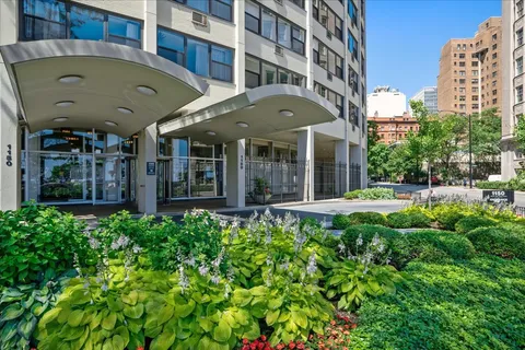 $299,000 | 1150 North Lake Shore Drive, Unit 24C, Chicago, IL 60611
