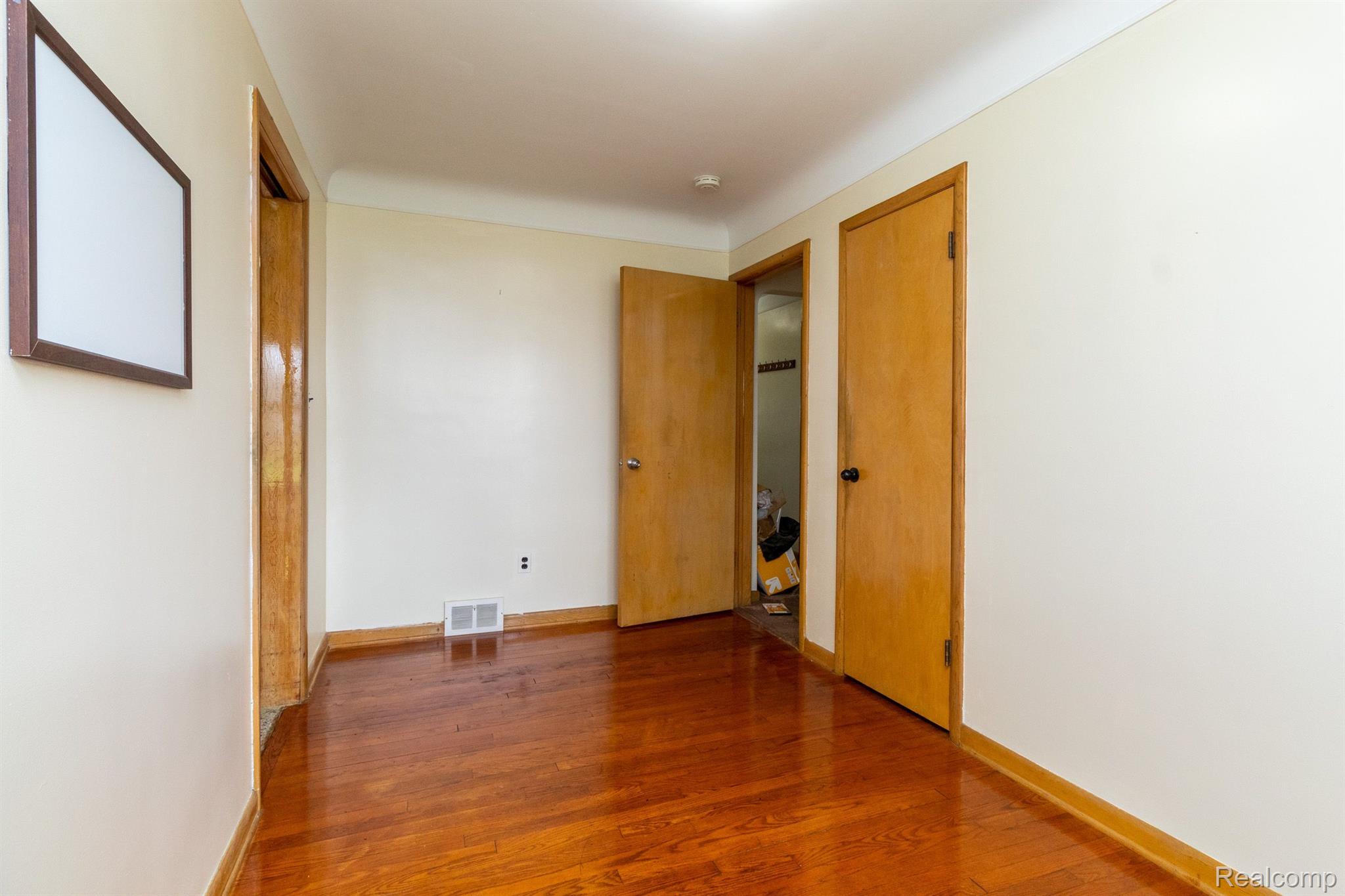 7363 Dale Center Line, MI 48015 - Photo 15 of 38 Gallery Image 15