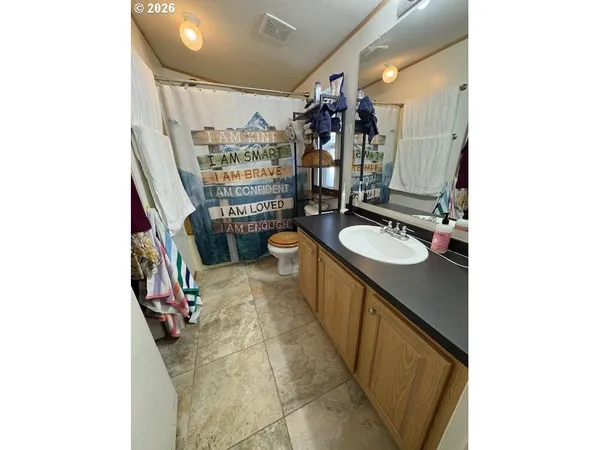 $94,500 | 10901 Southeast Powell Boulevard, Unit 5, Portland, OR 97266