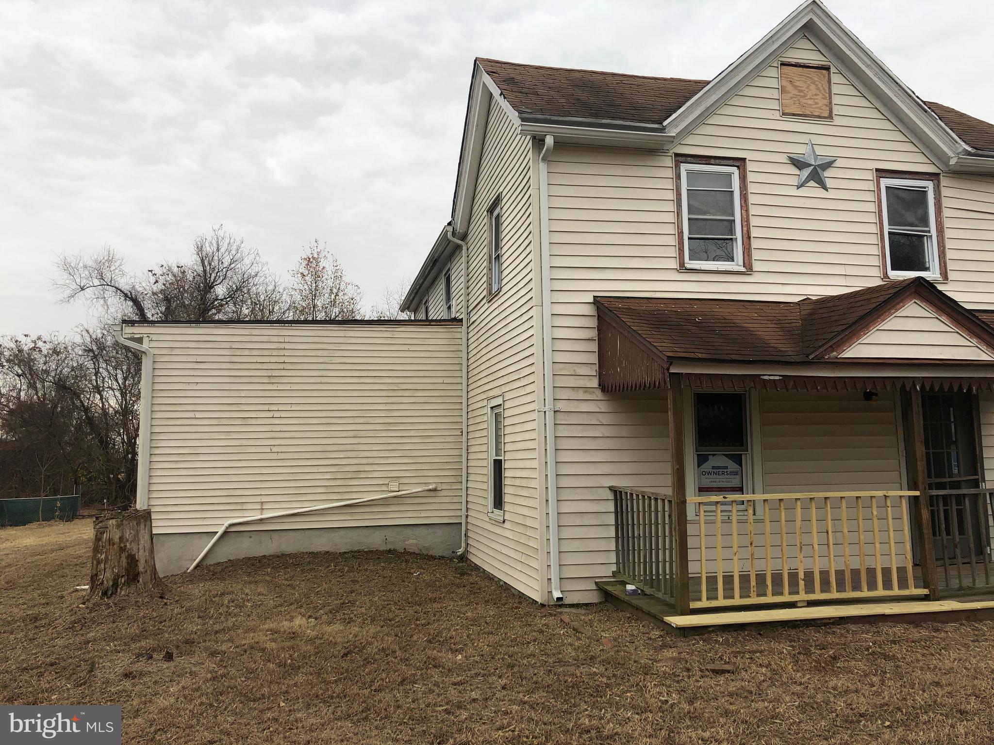 64 South Bridgeport Road Bridgeport, NJ 08014 - Photo 2 of 12 Gallery Image 2
