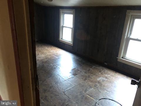 64 South Bridgeport Road Bridgeport, NJ 08014 - Photo 4 of 12 Gallery Image 4
