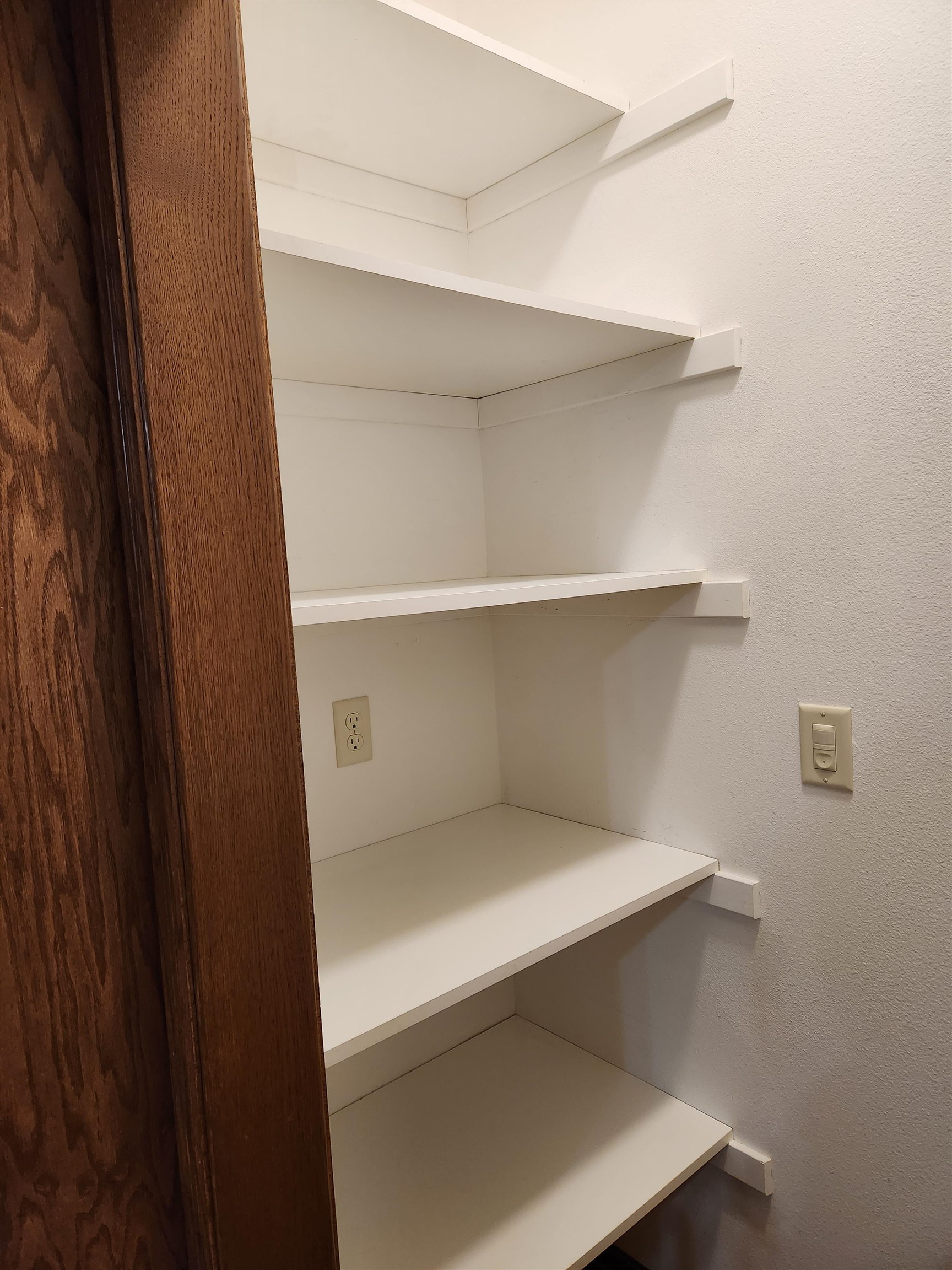 7224 Kickaboo Road Waunakee, WI 53597 - Photo 20 of 80 Gallery Image 20