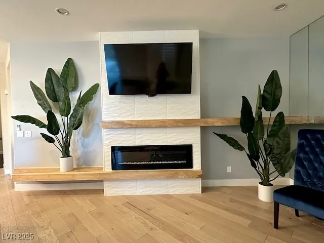 $3,500 | 6714 Desert Crimson Street, Las Vegas, NV 89148