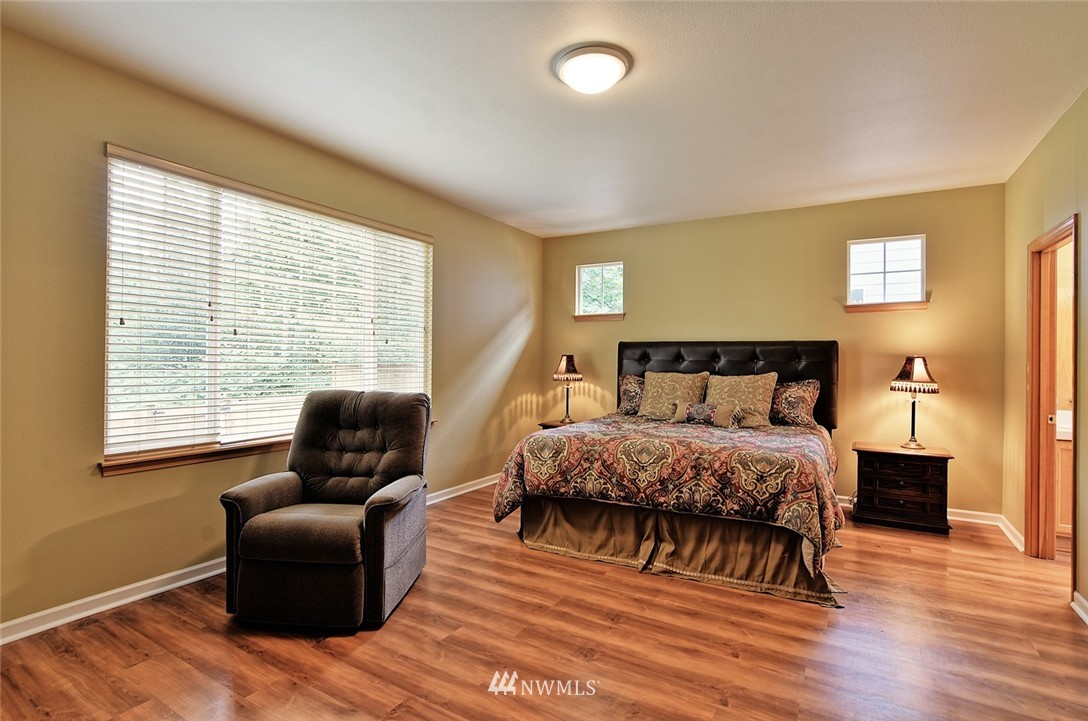 659 Pasco Place Northeast Renton, WA 98059 - Photo 16 of 24