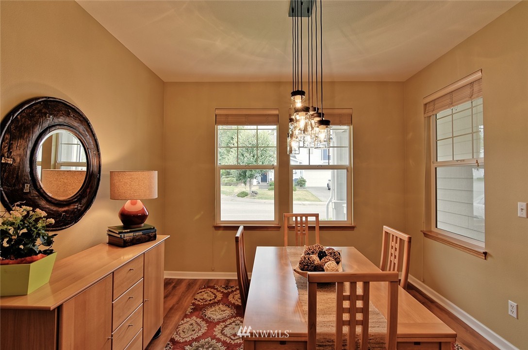 659 Pasco Place Northeast Renton, WA 98059 - Photo 6 of 24