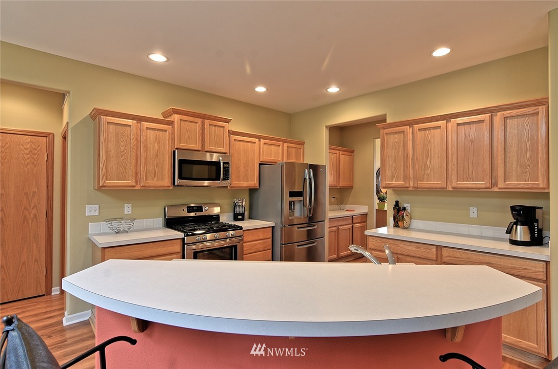 659 Pasco Place Northeast Renton, WA 98059 - Photo 9 of 24