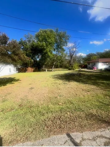 $55,000 | 301 South 5th Street, Crandall, TX 75114