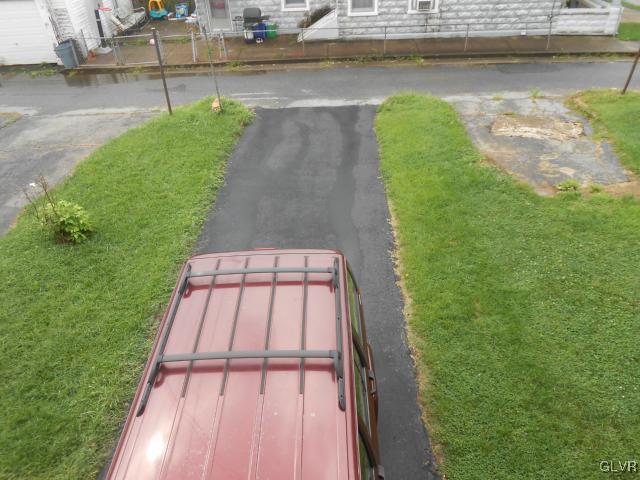 725 Spring Street Bethlehem, PA 18018 - Photo 20 of 21 a view of a yard with a house